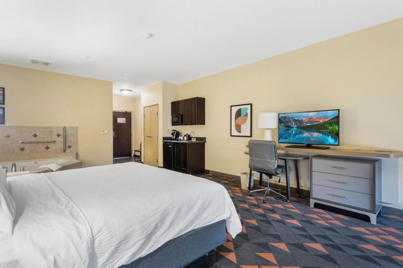 Holiday Inn Hotel & Suites Waco Northwest By Ihg Bellmead Zewnętrze zdjęcie