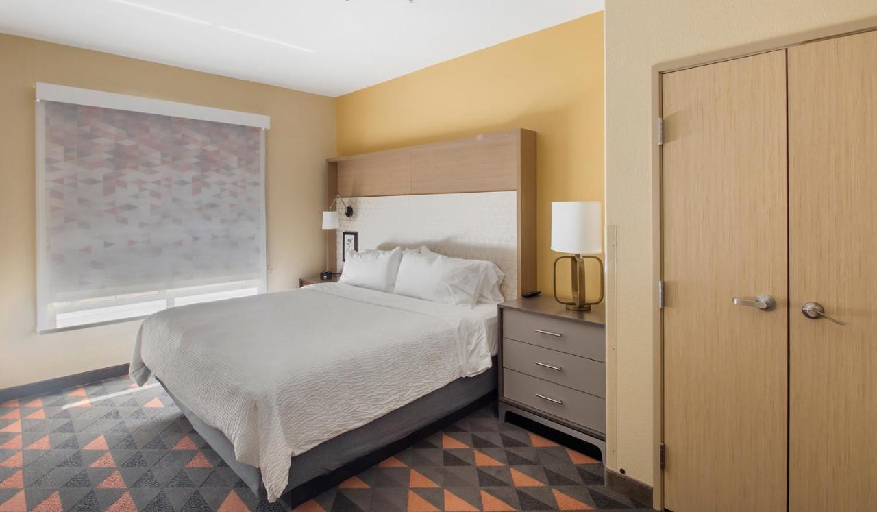 Holiday Inn Hotel & Suites Waco Northwest By Ihg Bellmead Zewnętrze zdjęcie