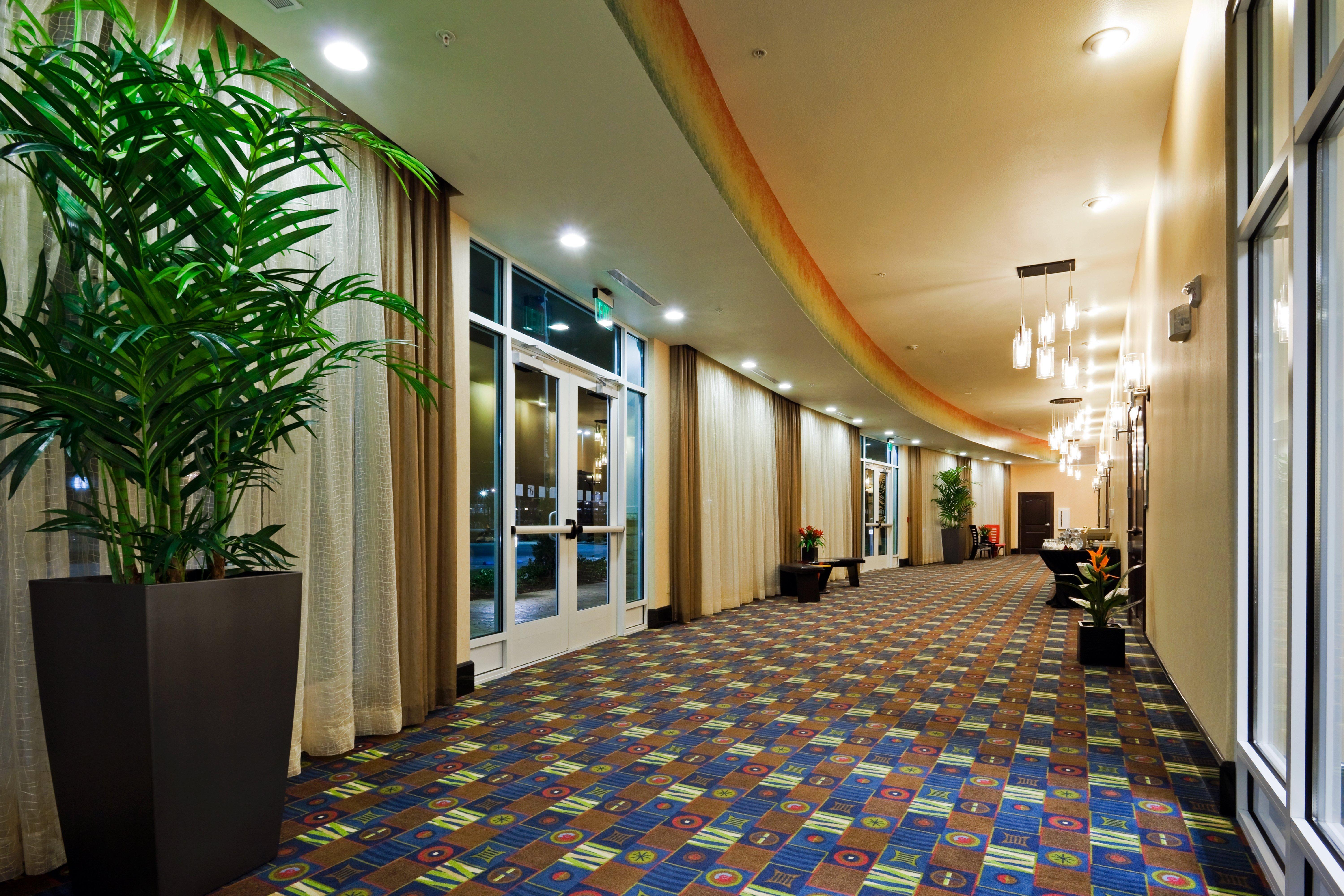 Holiday Inn Hotel & Suites Waco Northwest By Ihg Bellmead Zewnętrze zdjęcie
